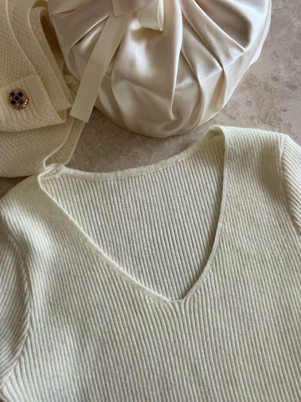 SCENARIO Bow-Draped Knit Top-Two Colors