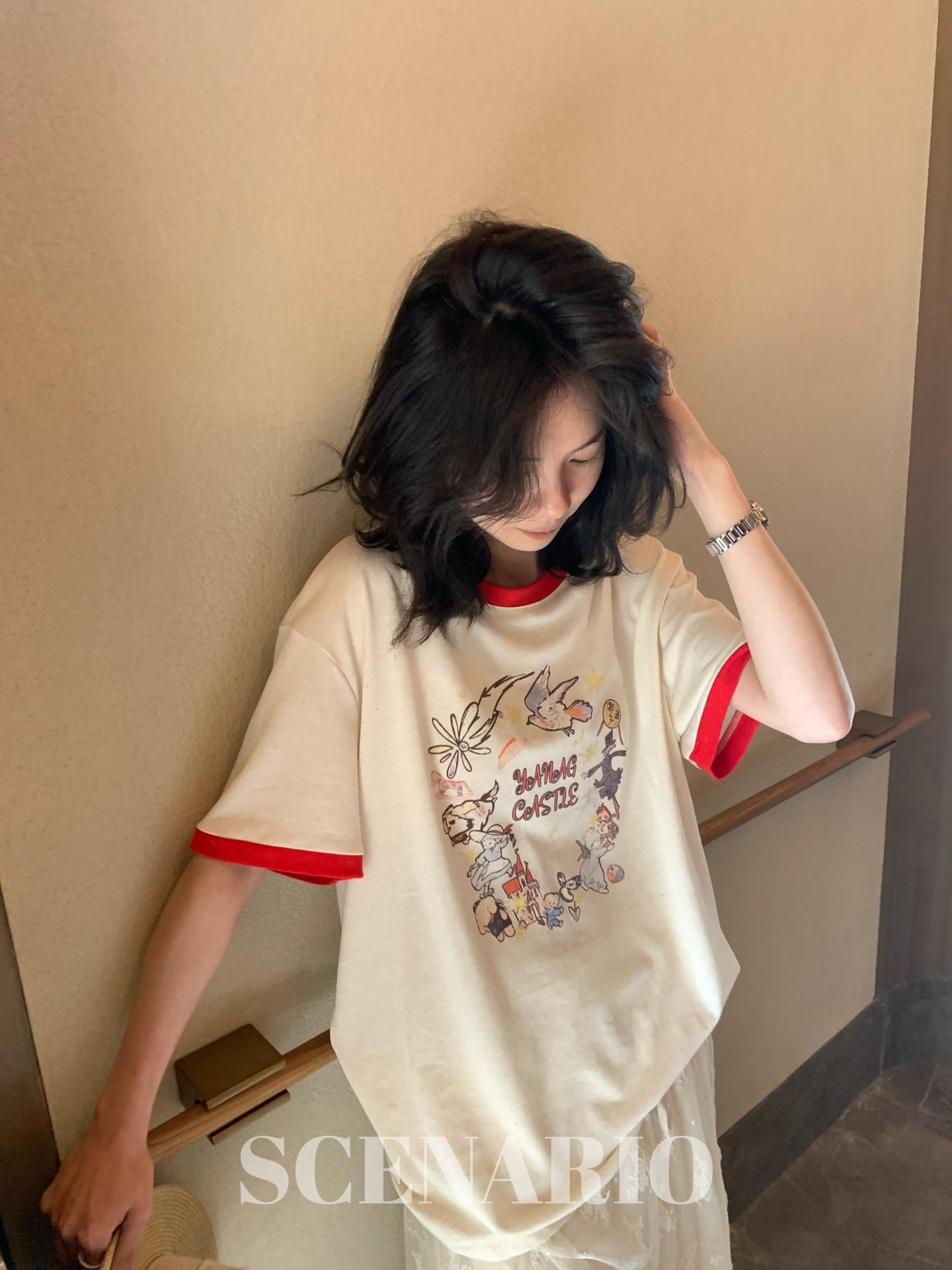 SCENARIO Dreamland Graphic Ringer Tee-Beige