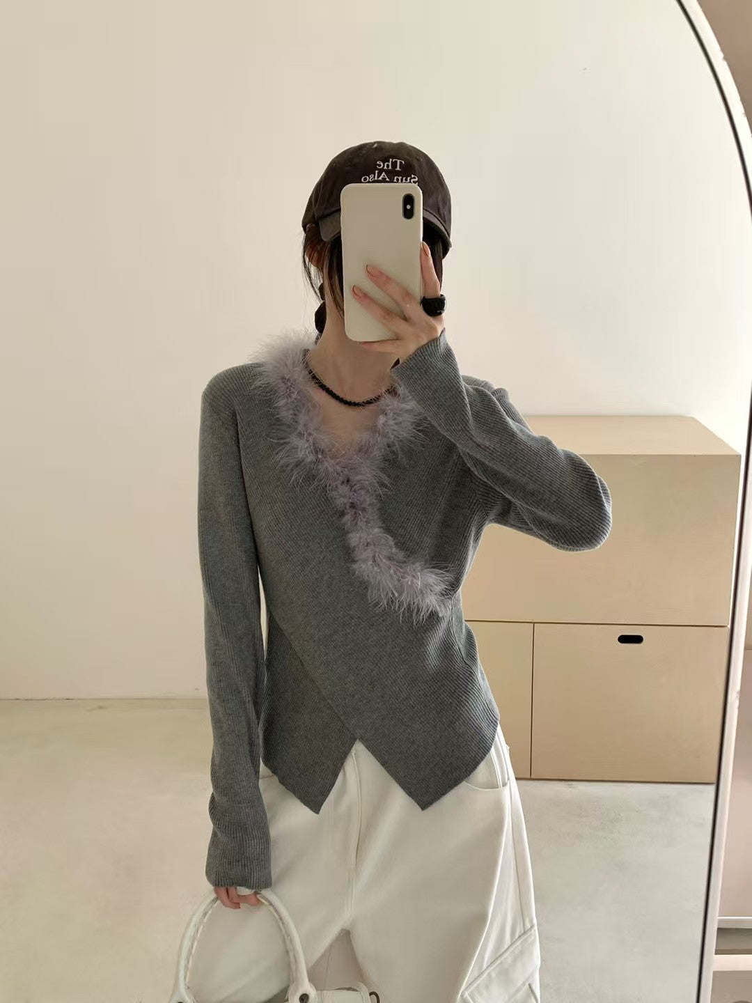 SCENARIO Rabbit Collar Knit Top-Two Colors