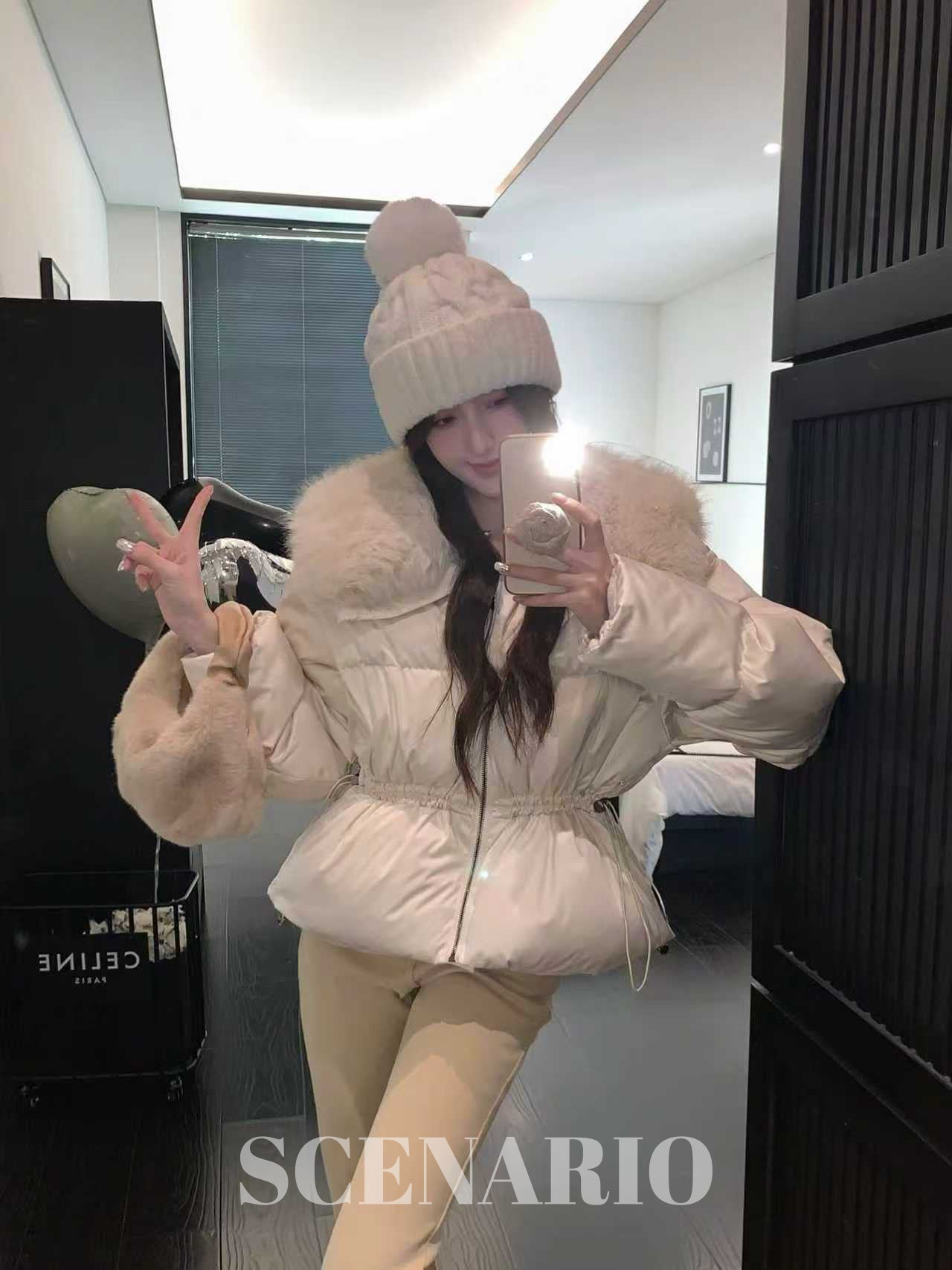 SCENARIO Snow Fox Down Jacket-Beige