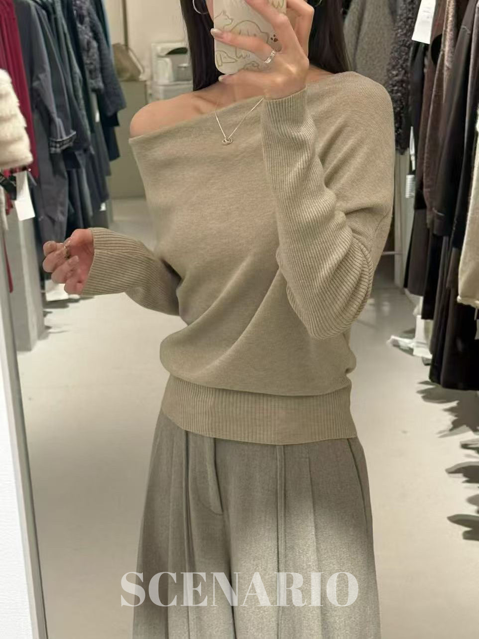 SCENARIO Wool Two-Way Shoulder Top-Two Colors