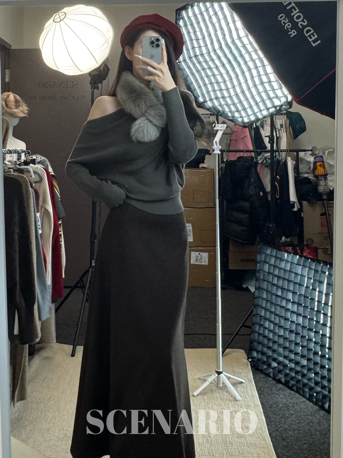SCENARIO Foxtail Short Scarf-Two Colors
