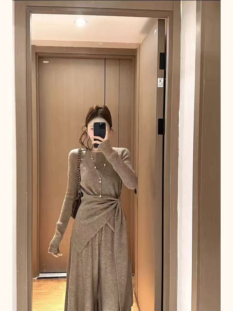 SCENARIO The Knot-Front Set 2 Pieces-Two Colors