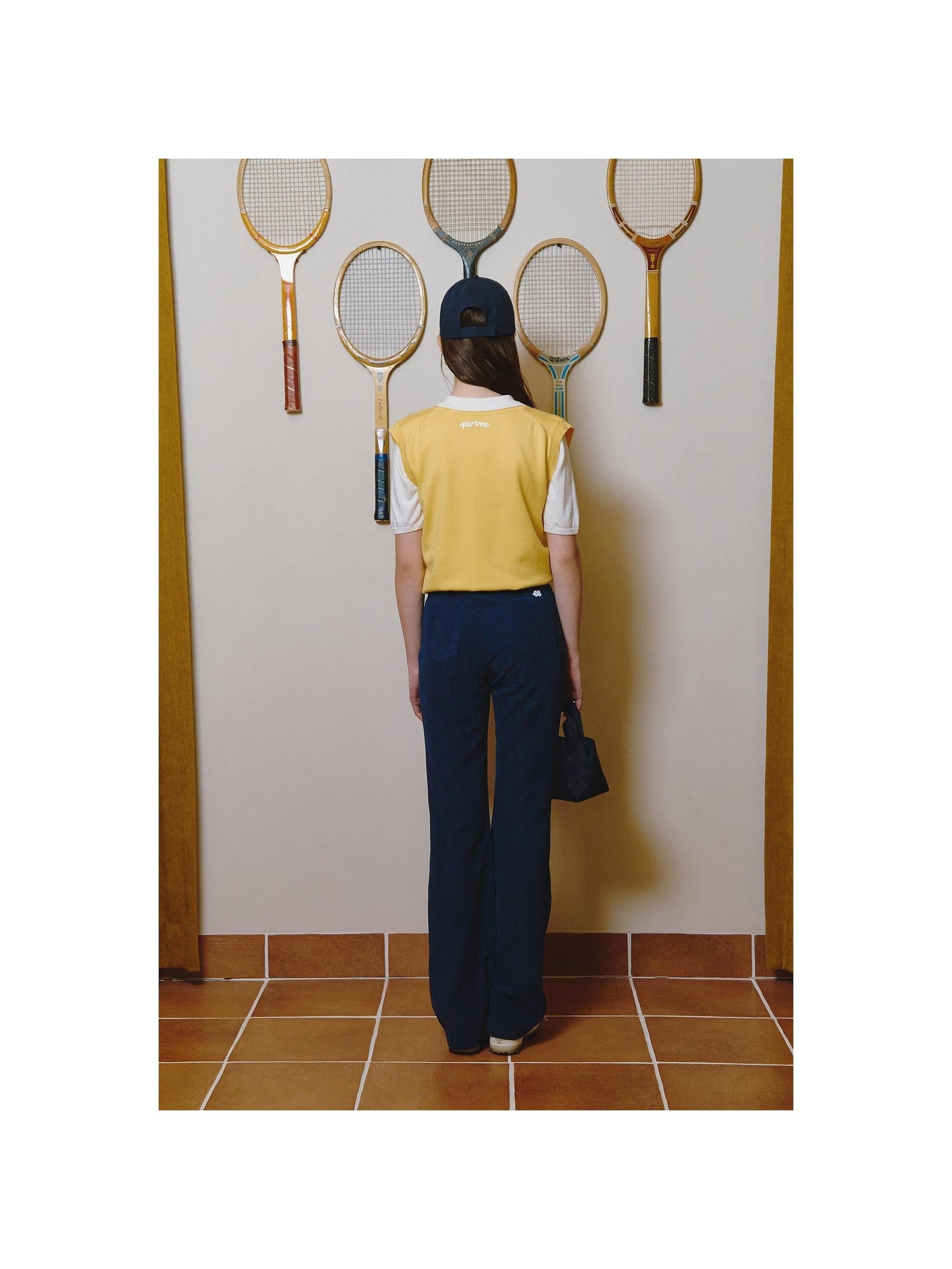 Piv'vee Essential V Neck Knit Vest - The Golf Season | One Stop for Your Golf Shopping!