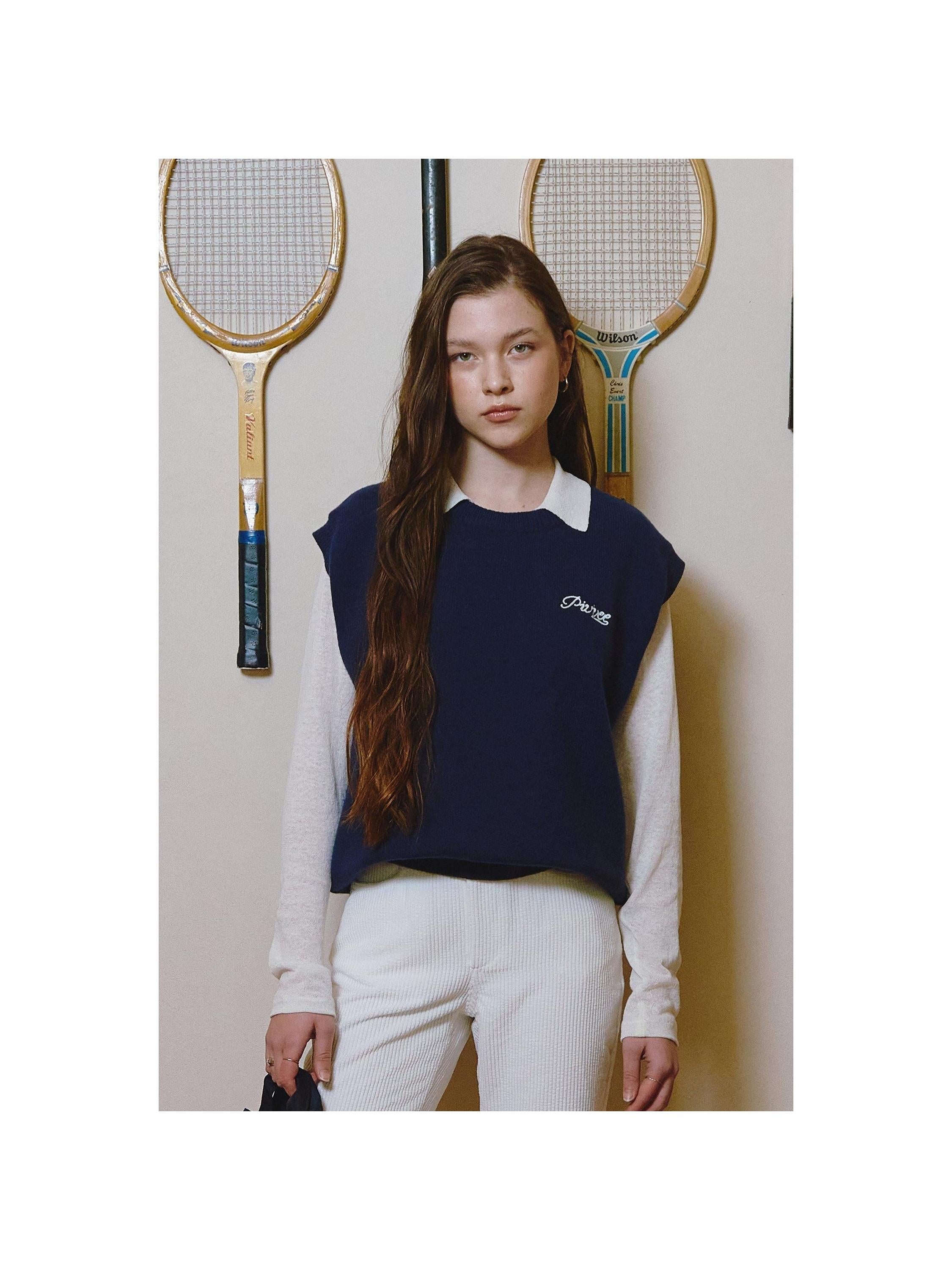 Piv'vee Giant Knit Vest - The Golf Season | One Stop for Your Golf Shopping!