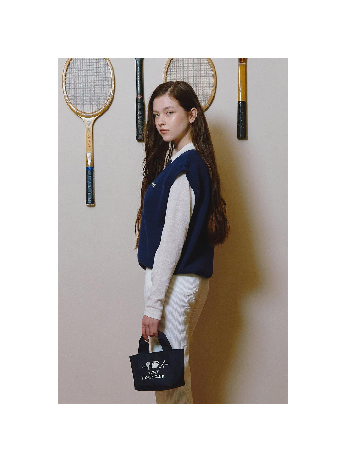 Piv'vee Giant Knit Vest - The Golf Season | One Stop for Your Golf Shopping!