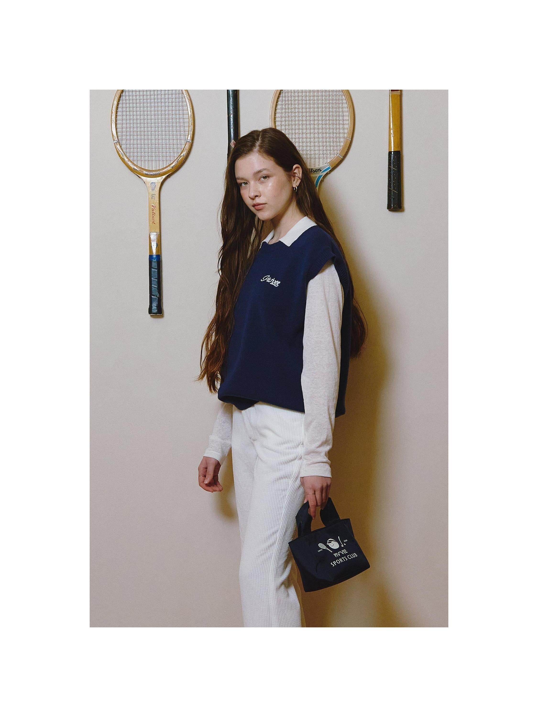 Piv'vee Giant Knit Vest - The Golf Season | One Stop for Your Golf Shopping!