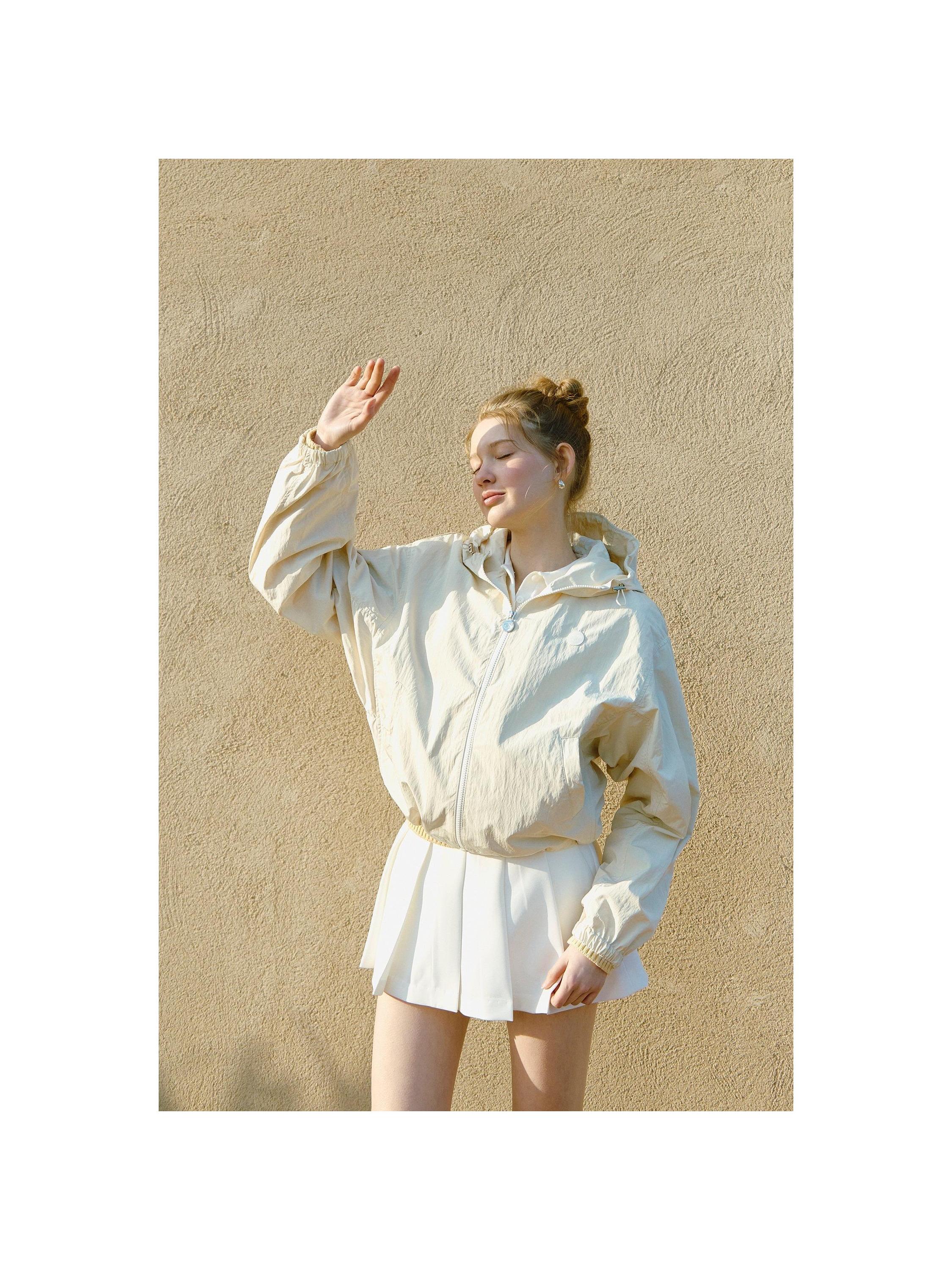 Piv'vee Giant Windbreaker - The Golf Season | One Stop for Your Golf Shopping!