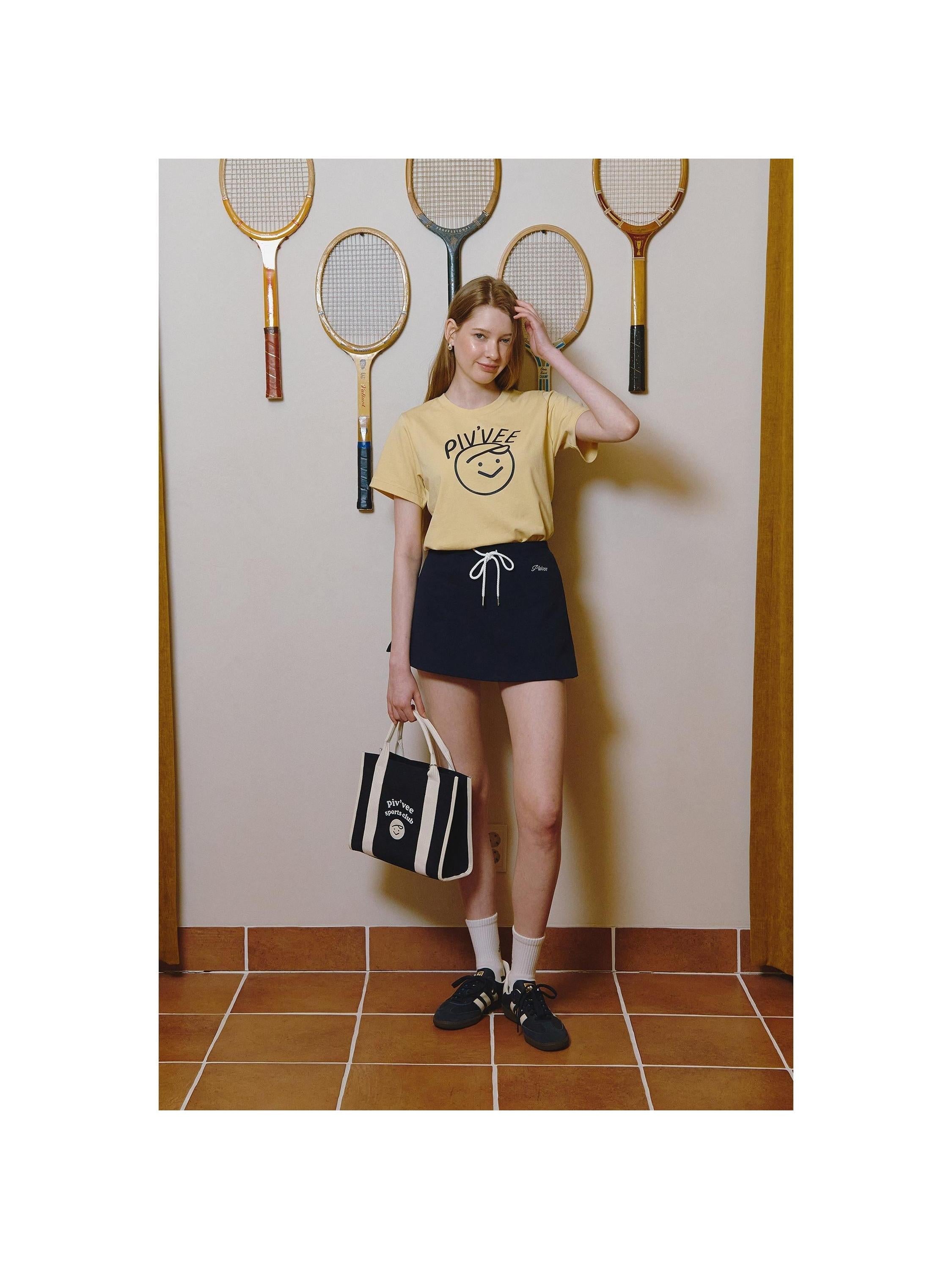 Piv'vee Smiley T-shirt - The Golf Season | One Stop for Your Golf Shopping!