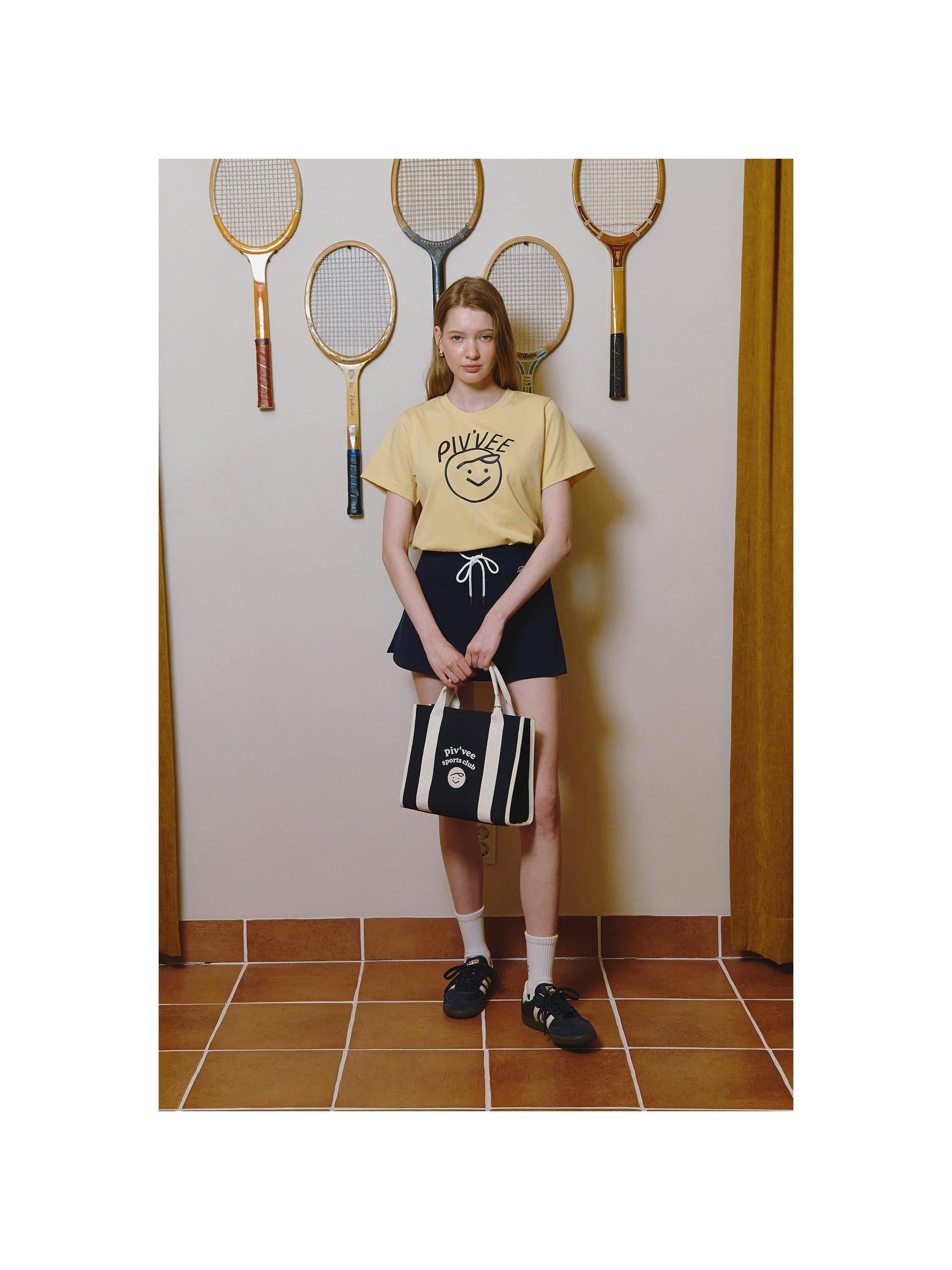 Piv'vee Smiley T-shirt - The Golf Season | One Stop for Your Golf Shopping!