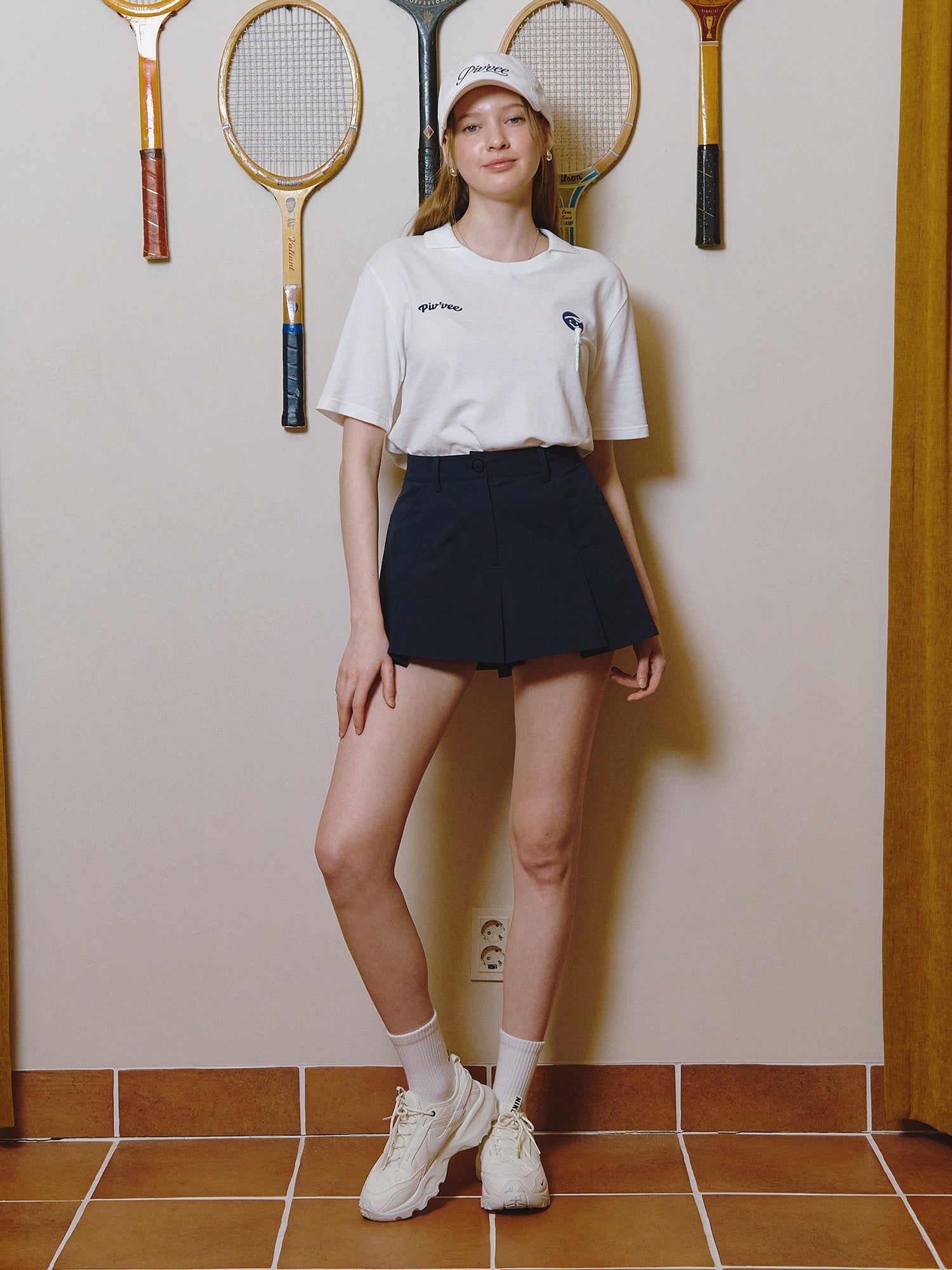 Piv'vee Pleated Culotte Pants-Black